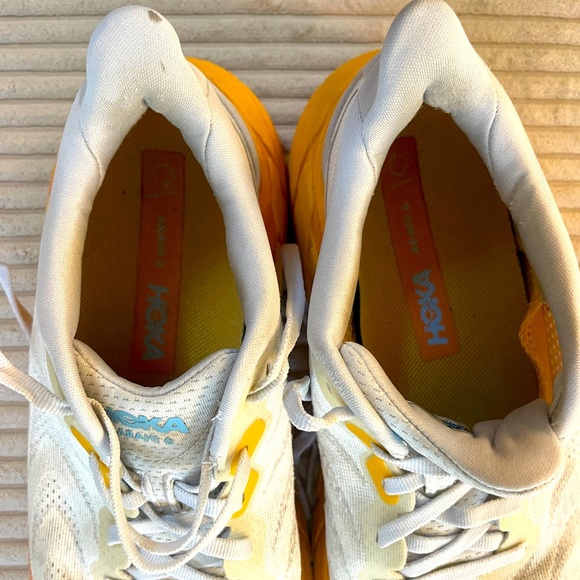 HOKA ONE ONE ARAHI 6 Sunlit Orange Creamsicle White - Picture 9 of 10